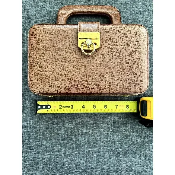 Giorgio Beverly Hills Pebbled Leather Clutch with Key Ring - Picture 3 of 9